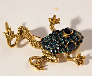 BROOCH GOLD TONE PIN 1.5" RHINESTONE ANIMAL GREEN FROG NWOT Beautiful - Picture 1 of 4