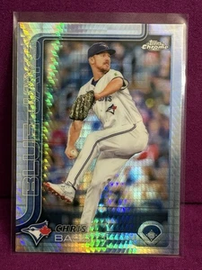 2025 Topps Chrome - Chris Bassitt #184 Prism Refractor | Blue Jays - Picture 1 of 2