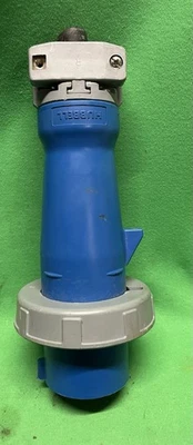Hubbell 460P9W PIN AND SLEEVE 60A 250VAC Macho Final 3 Fases 250V USADO ENVÍO GRATIS Foto 1 de 4