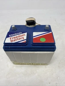 AC DELCO 1978 FREEDOM BATTERY- JIM BEAM EMPTY DECANTER - Picture 1 of 14