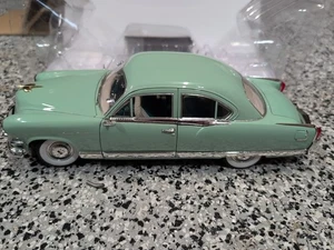 Highway 61 1953 Kaiser Manhattan Mint Green 1/18 - Picture 1 of 9