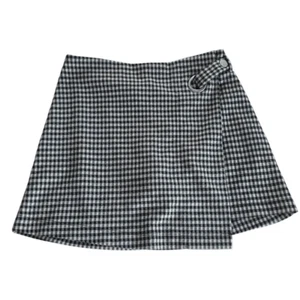 Justice Girl's Size 12 Black White Checked Wrap Style Skort - Picture 1 of 4