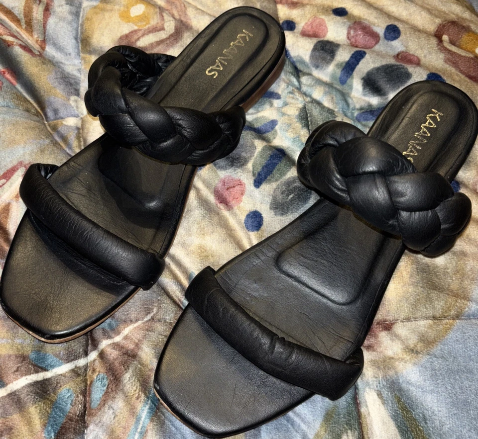Sandalias KAANAS Coco Talla 9 Gruesas Trenzadas Deslizables Cuero Negro Correas Abombadas Foto 1 de 4
