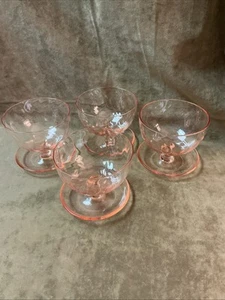 Vintage 1930’s Pink Depression Glass Sherbet Lot Of 4 Pieces W/Optic - Bild 1 von 4