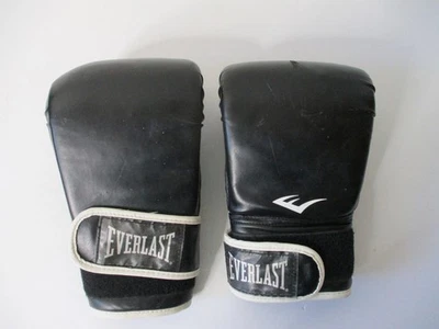EVERLAST Boxing Gloves - MMA or Training - Light Weight - L/XL - Black and White - Image 1 of 4