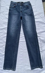 MetHera dunkelblaue Damenjeans gerades Bein normale Größe 6 - super Zustand! - Bild 1 von 9