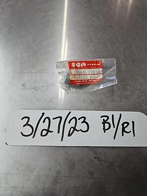 NOS 1974 SUZUKI SIERRA TS 400 TS 185 PERNO DE RETENCIÓN DE CAMBIO 25352-11010 Foto 1 de 3