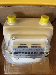NMT NG4 200 CFH Diaphragm Gas Meter Pulse Output - Picture 1 of 5