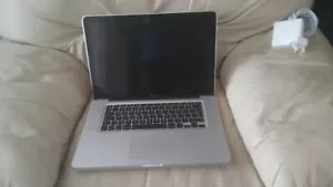 Apple Macbook Pro 15.4 Screen c2d 2.53ghz - 6gb Ram - 750gb HDD - Picture 1 of 6