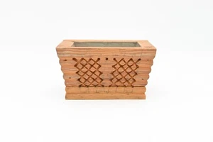 Schöner Vintage. Handgefertigte Holzschale, Übertopf geschnitzt Schraffur Design - Bild 1 von 9