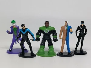 DC Comics Mattel 2012 Joker & Nightwing 1 3/4" Lot of 2 Toppers - Picture 1 of 4