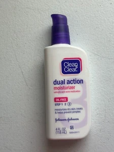 Clean & Clear Dual Action Acne Facial Moisturizer w/ Salicylic Acid 4 fl oz - Picture 1 of 3