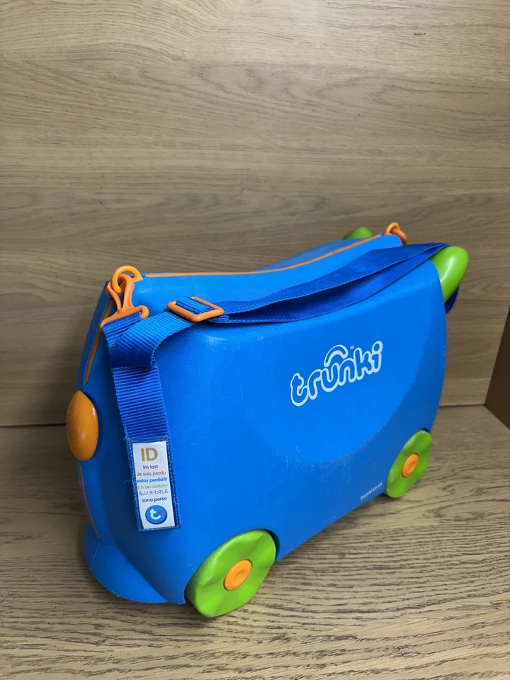 Maleta rígida de viaje Trunki azul para niños  Foto 1 de 4