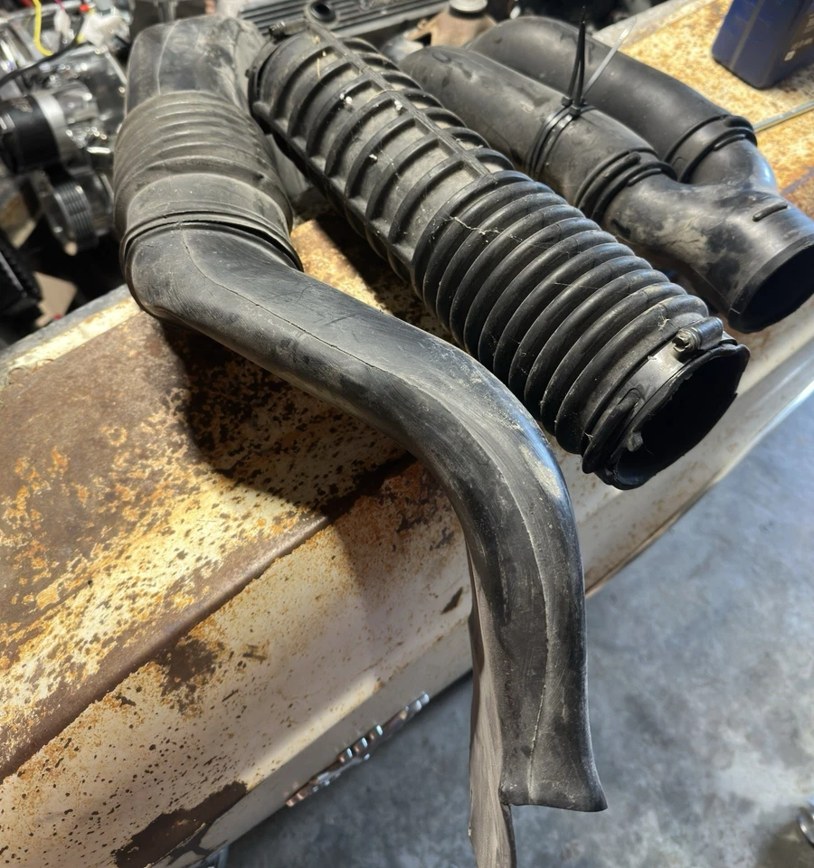 Tubos de tubo de admisión F150 1995 Foto 1 de 1