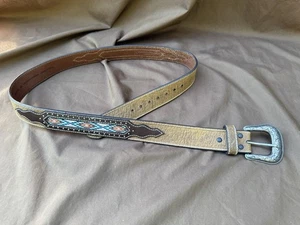 Women’s Brown Leather Aztec Western Belt Size 40 With Silver Embossed Buckle - Picture 1 of 5