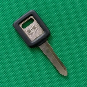 Llave de recambio para Kawasaki cortada de código o imagen (solo códigos GXXXX) - Imagen 1 de 1