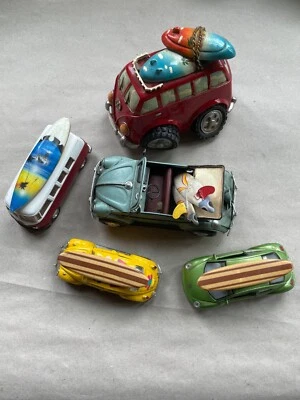 VINTAGE LOT OF (5) CARS.  VW Beetle, Bus, New Beetle, All with SURFBOARD's - Image 1 of 4