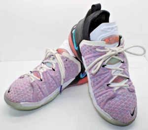 Nike Lebron 18 CW2760-900 Purple Basketball Shoes Sneakers Size 4Y - Picture 1 of 24