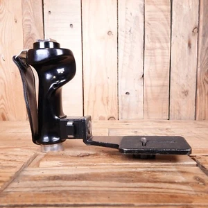 Vivitar Flash Speed Grip with large base bracket - See Decsription - Picture 1 of 4