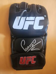 Alex Pereira Signed Autographed UFC Glove COA BAS Beckett #BH031955