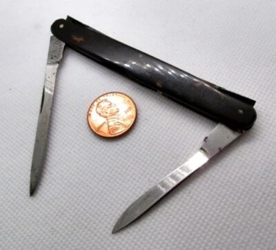 Cuchillo de bisturí y dedo vintage ARNOLD & SONS de doble borde plegable con captura francesa Foto 1 de 4