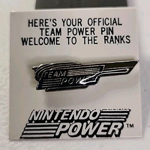 1989 Official Nintendo Team Power Members Pin with Original Backing NES New - Picture 1 of 3