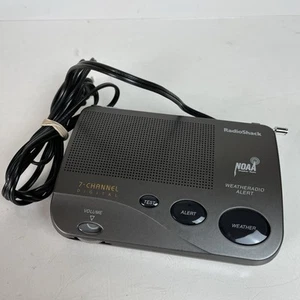 Radio Shack 12-247A 7 Channel Digital Weather Alert Radio NOAA Tested Working - Picture 1 of 9