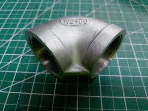SS-EL90-107 304 Stainless Steel 90° Elbow Female to Female 1-1/2" NPT - Picture 1 of 1