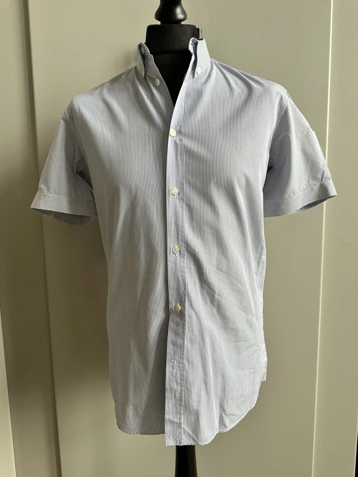 Alexander McQueen Classic Men’s Short Sleeve Shirt - Fine Blue Stripes Size 50 - Image 1 of 4