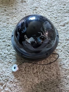 Halloween Laser Light Show Projector For Kids And Decor Comes With Batteries - Picture 1 of 3