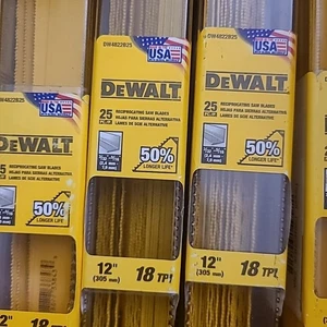 25 NEW DEWALT DW4822B25 12" INCH 18TPI RECIPROCATING SAW BLADES - Picture 1 of 3