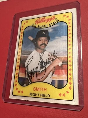 1981 Kelloggs 3-D Super Stars #36 Reggie Smith Los Ángeles Dodgers Baseball Card - Image 1 of 4