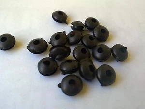 50 piezas Ojales de goma para tatuaje Máquina de tatuaje Accesorios de suministro  - Imagen 1 de 1