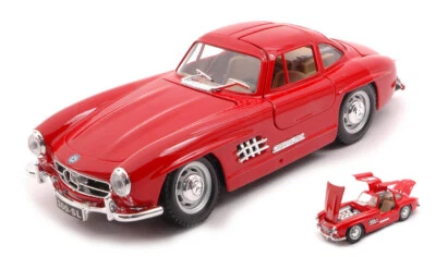 MODELLINO AUTO STATICO BURAGO MERCEDES 300 SL 1954 ROSSO MODELLISMO SCALA 1:24 - Immagine 1 di 2