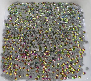 A Klasse Farbe Glas Kristall mehrere Facetten flache Rückseite Strass Silber Boden - Bild 1 von 11