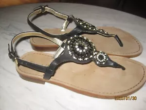 New Ivanka Trump Flat Jewel Sandals 6.5 Black - Picture 1 of 8
