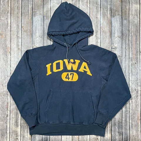 VTG University of Iowa 47 Hawkeyes Champion Reverse Weave Hoodie Medium Blue Cover
