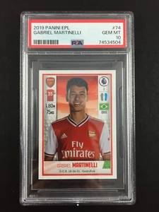 Gabriel Martinelli Rookie PSA 10 Sticker Panini Premier League Football 2020 #74 - Zdjęcie 1 z 2