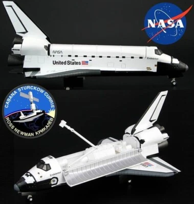 Space Shuttle NASA, OV-105 Endeavour, STS-88 Launch , Hobby Master 1/200 HL1404 - Image 1 of 4