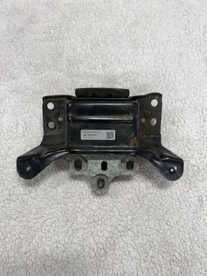 2015 - 2017 年大众 GTI 变速器安装原始设备制造商 5Q0199555AS — 第 1/2 张图片