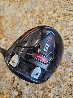 TaylorMade R15 Driver 9.5 Loft Fujikara Speeder 661 Stiff Flex RH - Image 1 of 4