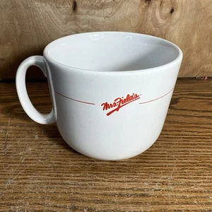 Taza Grande Mrs Fields Logo Café Té Hecho en Inglaterra Tams Blanco y Rojo Raro - Imagen 1 de 6