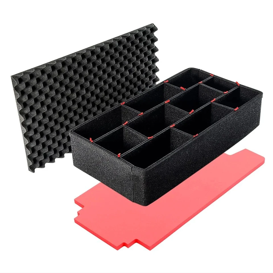 Pelican 1535 Trekpak dividers with red bottom foam.