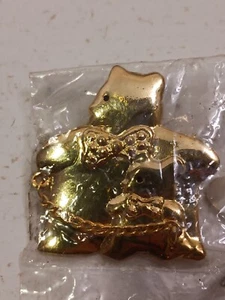 Spilla Pinback Tonificata Oro Bears - Foto 1 di 4