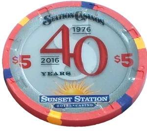 Station Casinos Las Vegas 40 cumpleaños 2016 en Sunset Station Casino ficha de $5 - Imagen 1 de 2