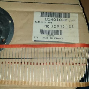 200PCS NOS GENUINE ITT SD103A Diode 40V 20mA Schott Axial DO35 ! 15A IFSM ! - Picture 1 of 2