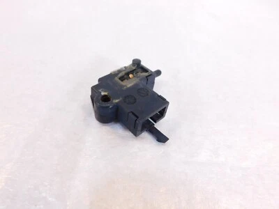 Yamaha FJR1300 Royal Star XVZ13 VMAX 1700 XTZ12 Clutch Master Cylinder Switch - Image 1 of 4