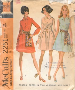 Vestido vintage sin cortar McCall's patrón de costura 2251 Misses en dos versiones talla: 10 - Imagen 1 de 2