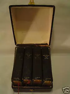 WONDERFUL BOXED SET/4 FRENCH MINIATURE BOOKS, c.1910 - Picture 1 of 12