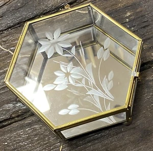 Portagioie esagonale vetro trasparente incisione floreale vintage comò gioielli - Foto 1 di 6